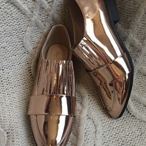 Women’s dress shoes